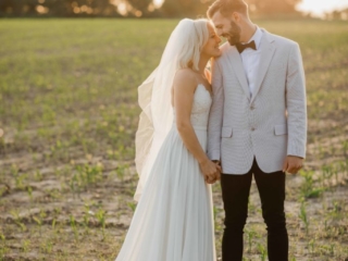 Golden hour in field in Illinois by Geneva IL Photographer