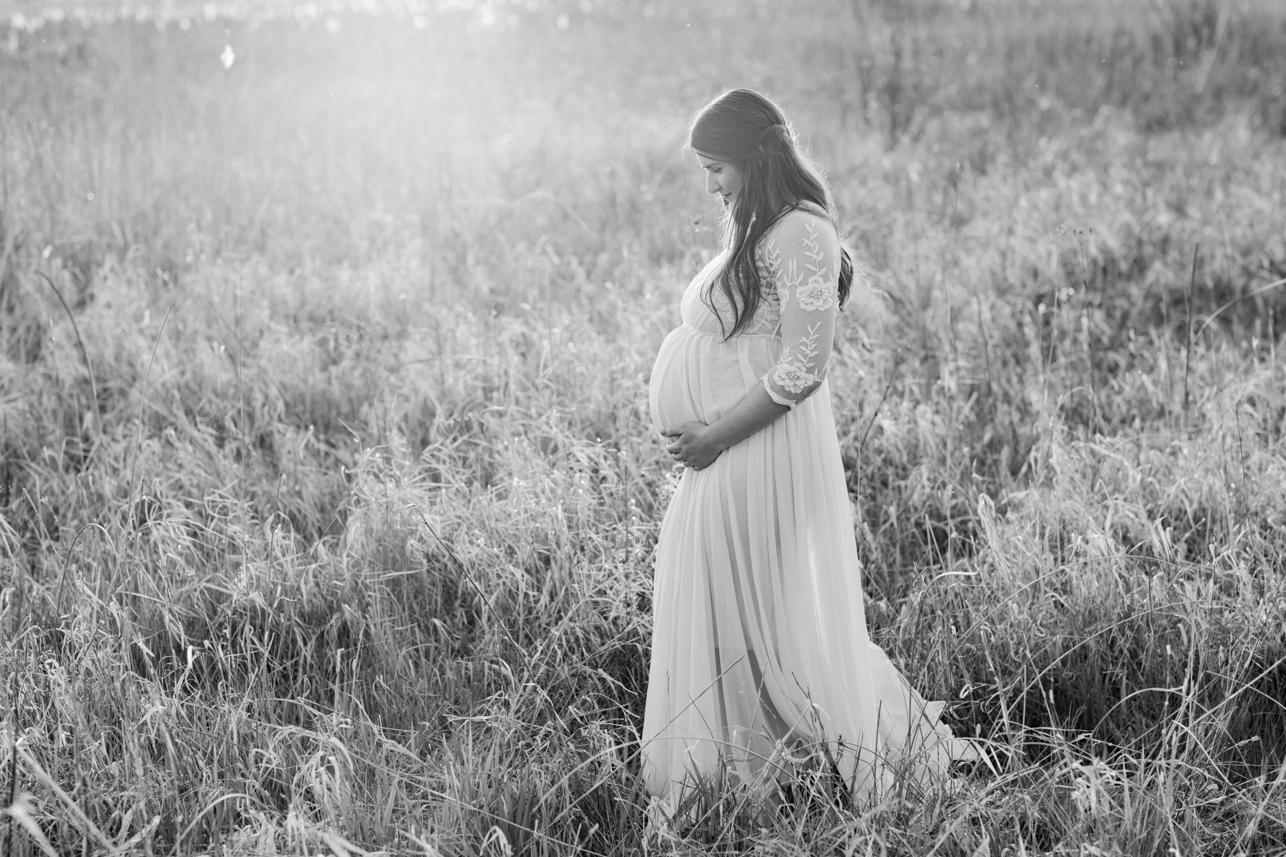 Outdoor Golden Hour Geneva Illinois Maternity Photoshoot black and white in a field