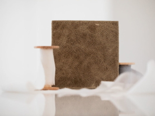 TERRA DISTRESSED LEATHER COVER