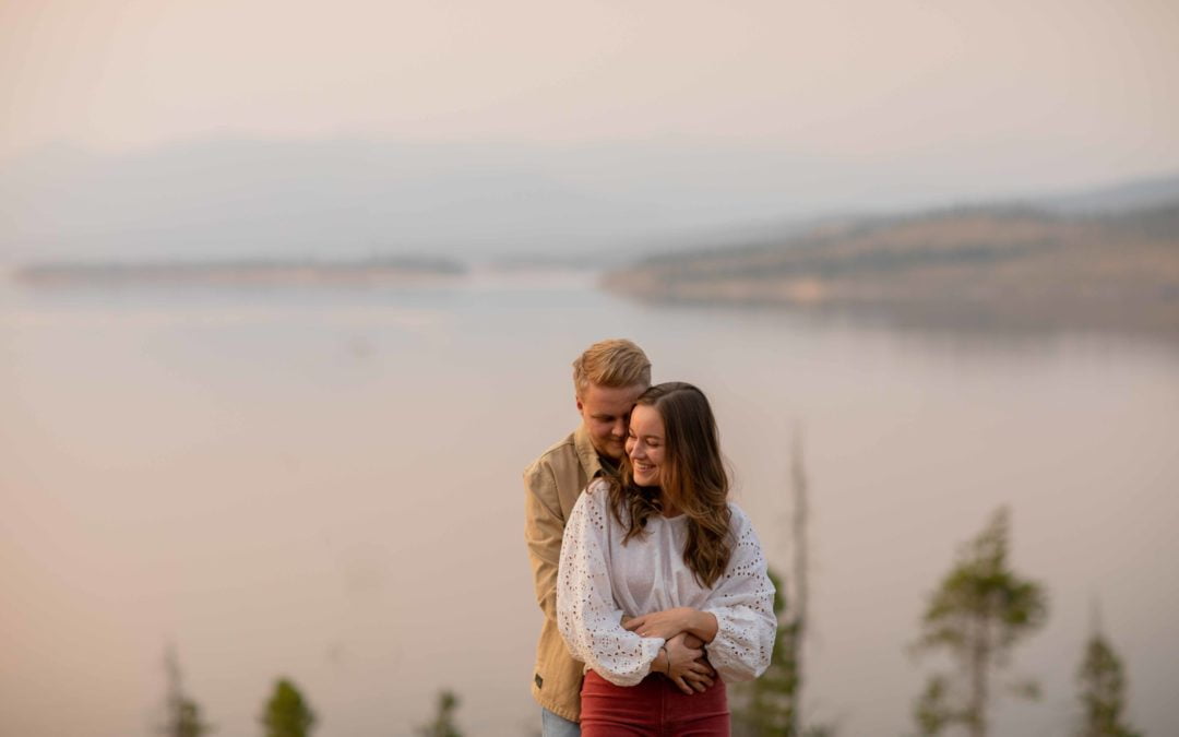 Destination Engagement Photographer in Colorado in the Fall Noah and Jordan