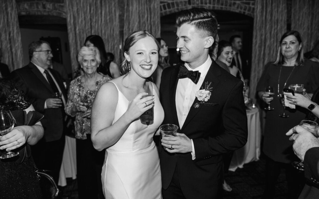 The Herrington Inn Geneva Illinois Wedding Photography Classic Nostalgic Winter Christmas December Wedding