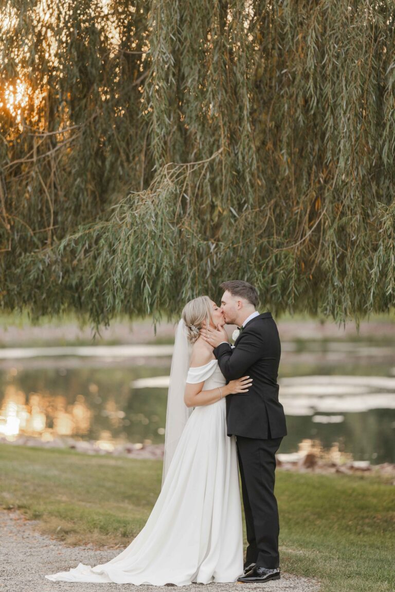 Soft Kiss Classic Light The Pavillion at Orchard Ridge Farms Summer Fall September Wedding By Mary Rose Photography-120