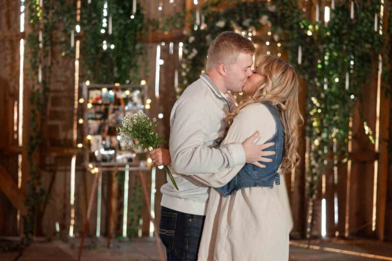 10-Light Modern Engagement Kiss Photoshoot by Saint Charles Engagement Photographer Mary Rose