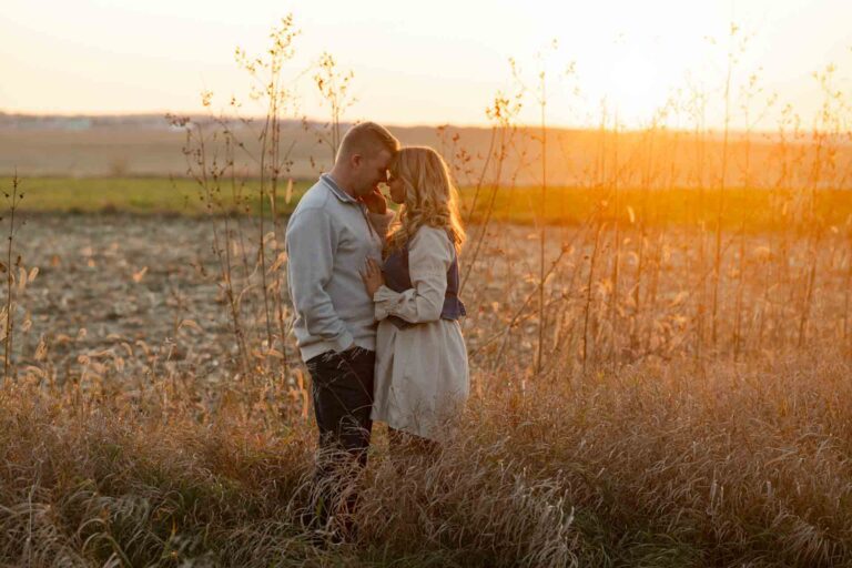 14-Light Modern Golden Hour Engagement Photoshoot by Saint Charles Engagement Photographer Mary Rose