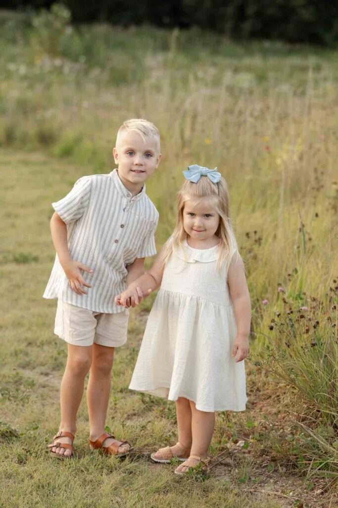 27-Fresh Soft Toddler Siblings Summer Outdoor Family Photoshoot Saint Charles Illinois By Mary Rose Photography