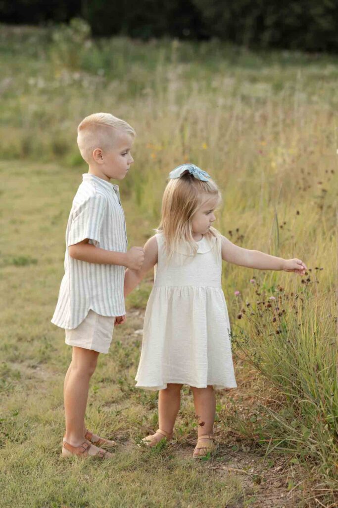 29-Fresh Soft Fall Outdoor Family Photoshoot Saint Charles Illinois By Mary Rose Photography