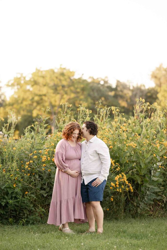 6-Light Classic Saint Charles Illinois Fall Outdoor Maternity Session By Mary Rose Photography